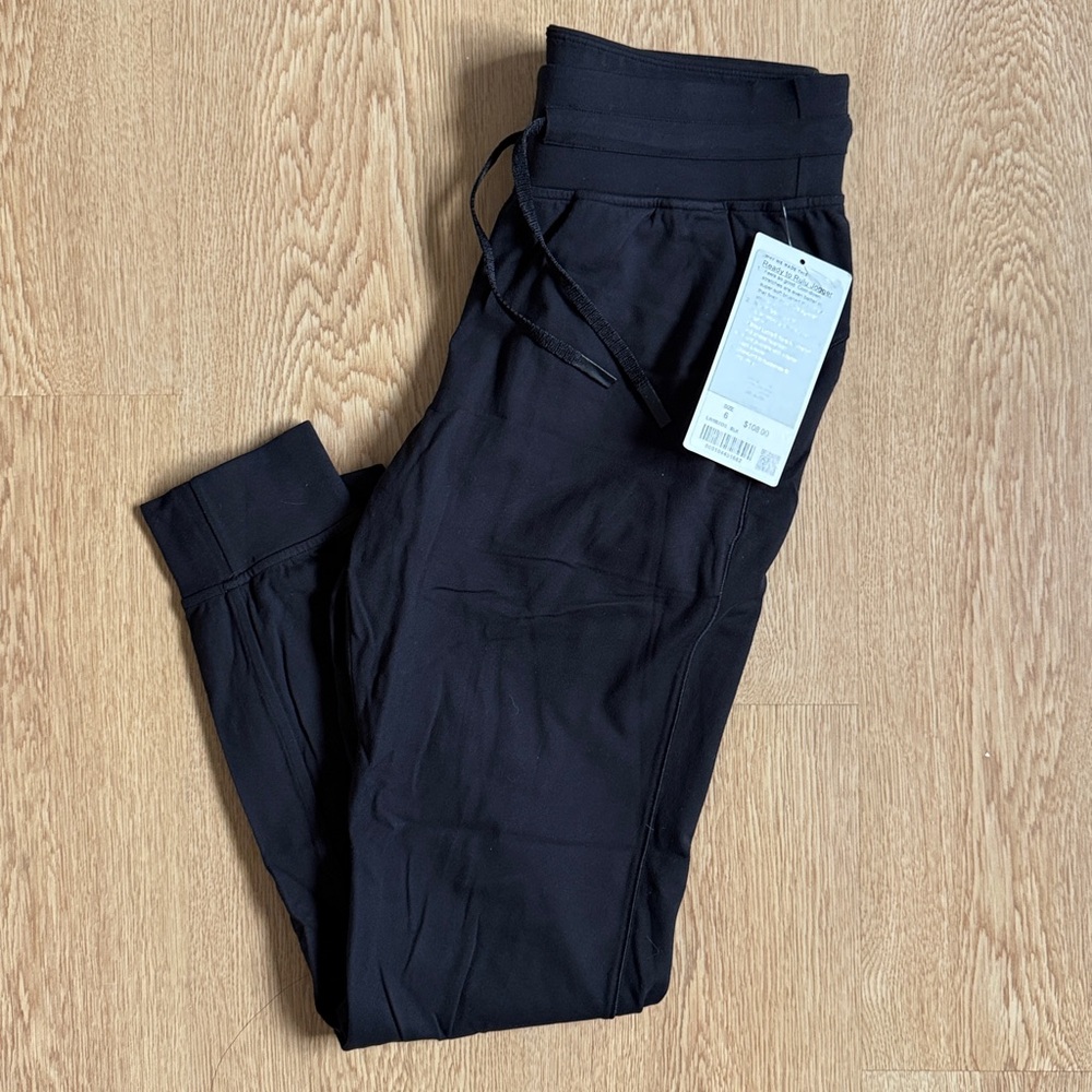 💸 NWT lululemon athletica Ready to Rulu Jogger Rise Size 6